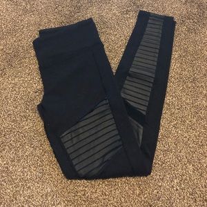 Alo Motto Legging, Size M